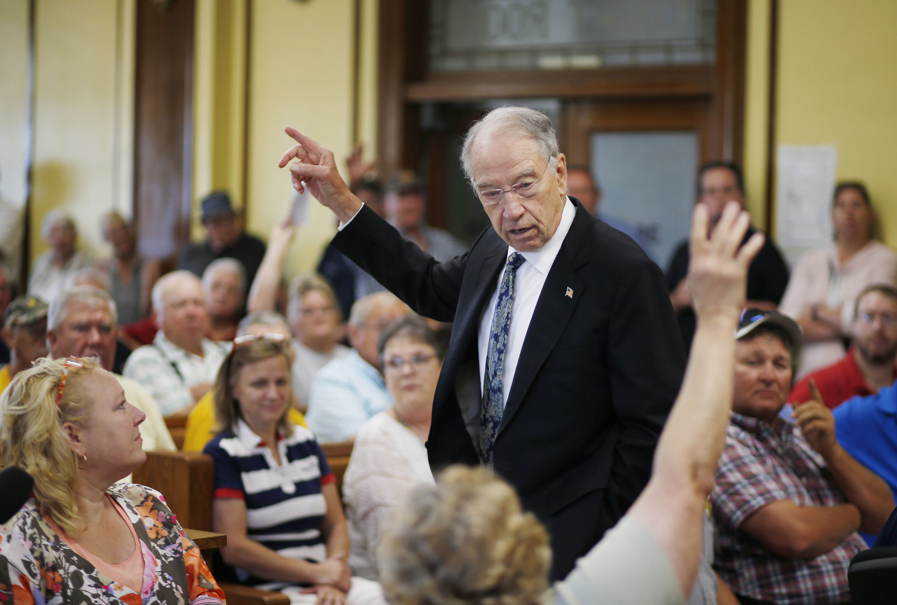 070318mp-Chuck-Grassley-West-Union-12